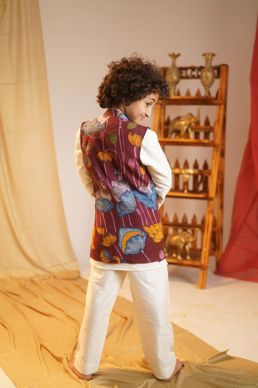 KAMADHENU | Hakoba Kurta and Kalamkari Overcoat Set