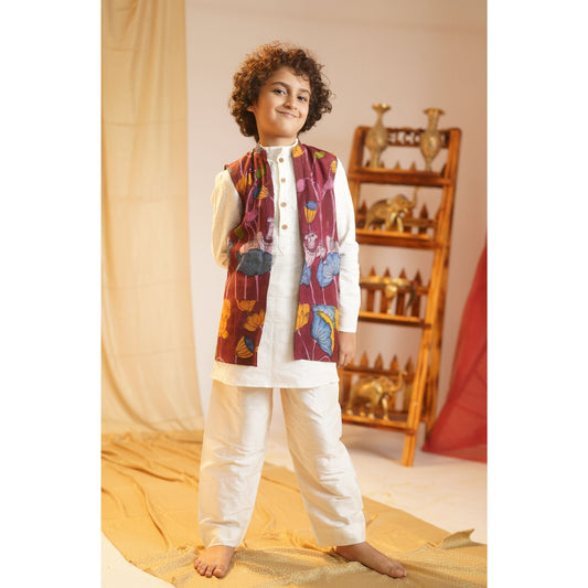 KAMADHENU | Hakoba Kurta and Kalamkari Overcoat Set